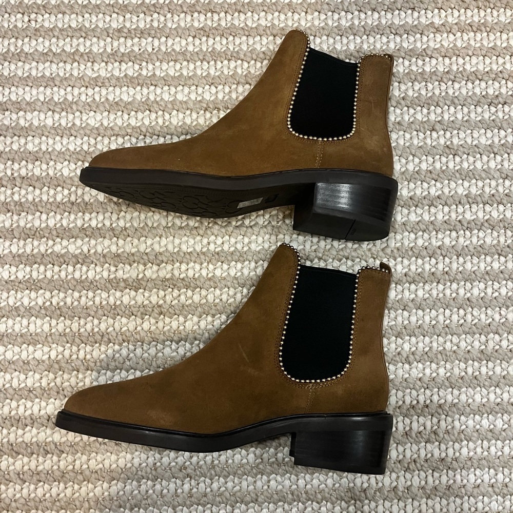 Coach Bowery Beadchain Chelsea Boots - Picture 4 of 9